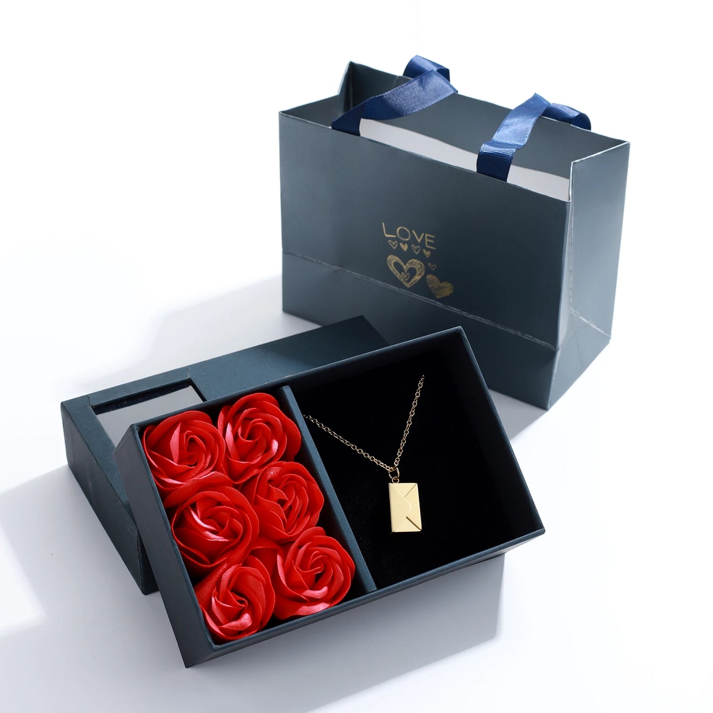 Collar con Sobre Personalizado con Caja