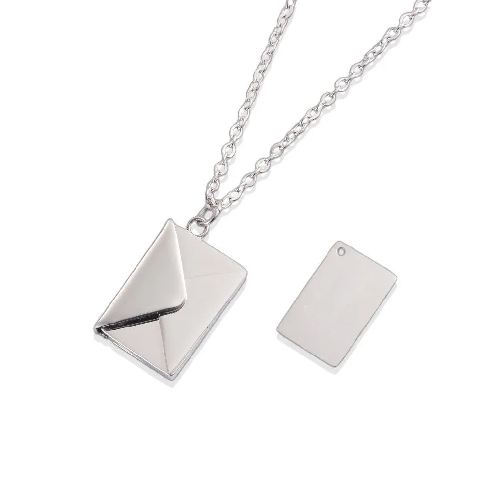 Collar con Sobre Personalizado con Caja